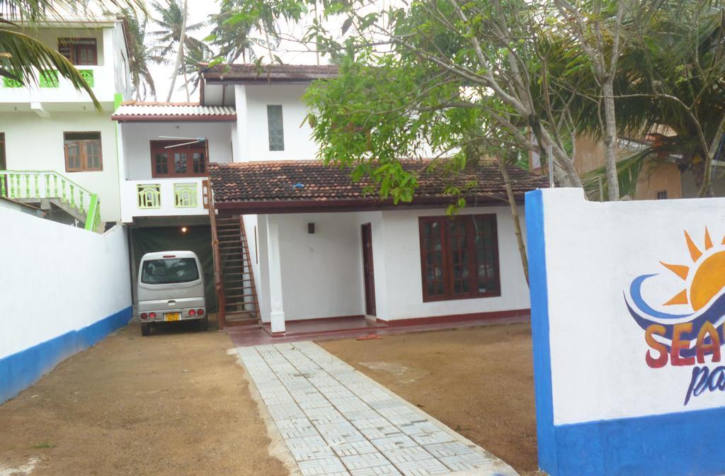Seaview Paradise Inn Weligama Exteriör bild